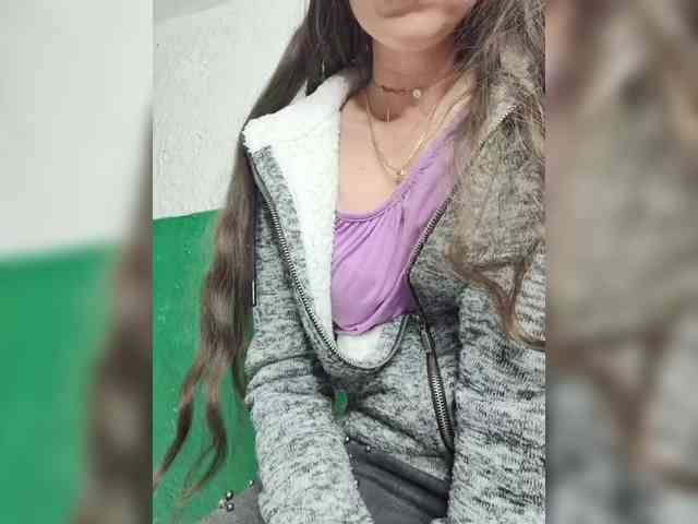 KOTENOCHEK_SEXY_KISA webcam