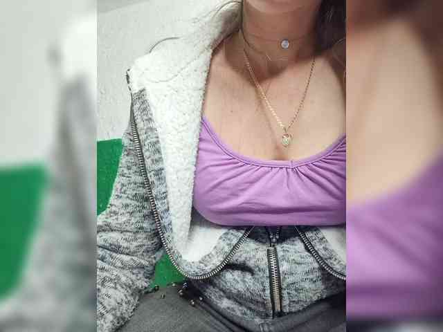 KOTENOCHEK_SEXY_KISA webcam