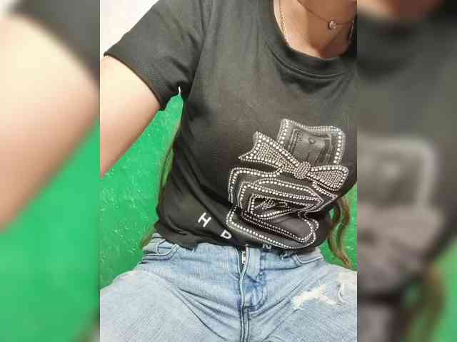 KOTENOCHEK_SEXY_KISA webcam