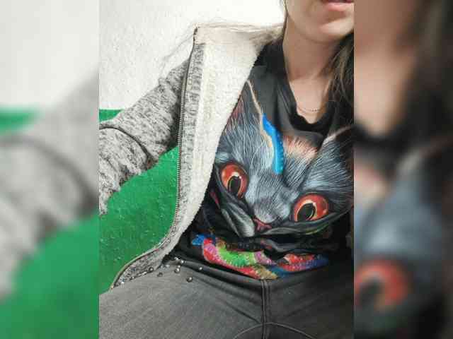 KOTENOCHEK_SEXY_KISA webcam