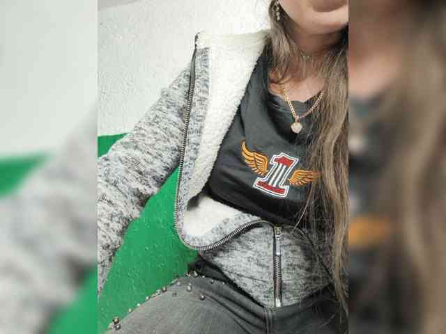 KOTENOCHEK_SEXY_KISA webcam