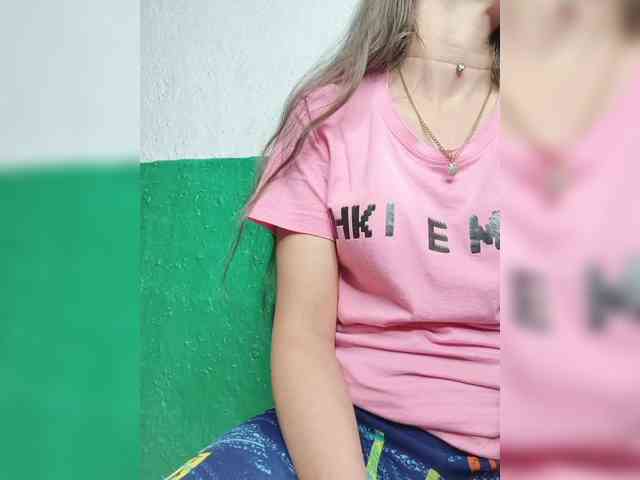 KOTENOCHEK_SEXY_KISA webcam
