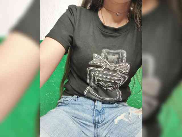 KOTENOCHEK_SEXY_KISA webcam