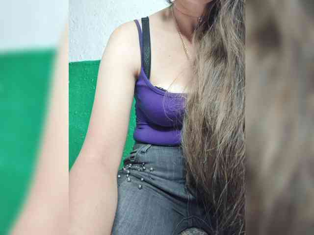 KOTENOCHEK_SEXY_KISA webcam