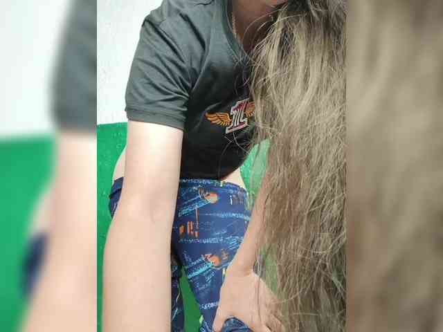 KOTENOCHEK_SEXY_KISA webcam