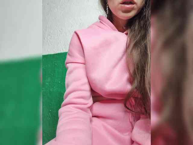 KOTENOCHEK_SEXY_KISA webcam