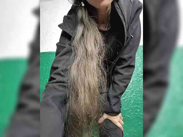 KOTENOCHEK_SEXY_KISA webcam