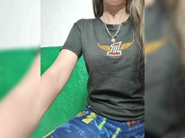 KOTENOCHEK_SEXY_KISA webcam