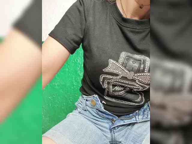 KOTENOCHEK_SEXY_KISA webcam