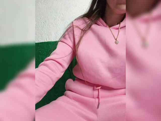 KOTENOCHEK_SEXY_KISA webcam