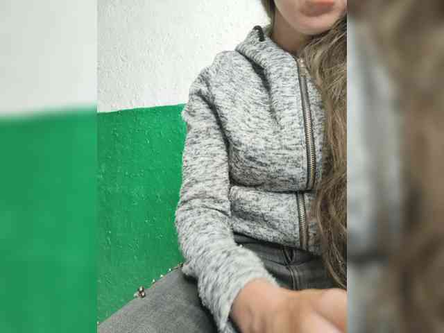 KOTENOCHEK_SEXY_KISA webcam