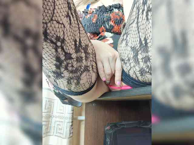 KOTENOCHEK_SEXY_KISA webcam