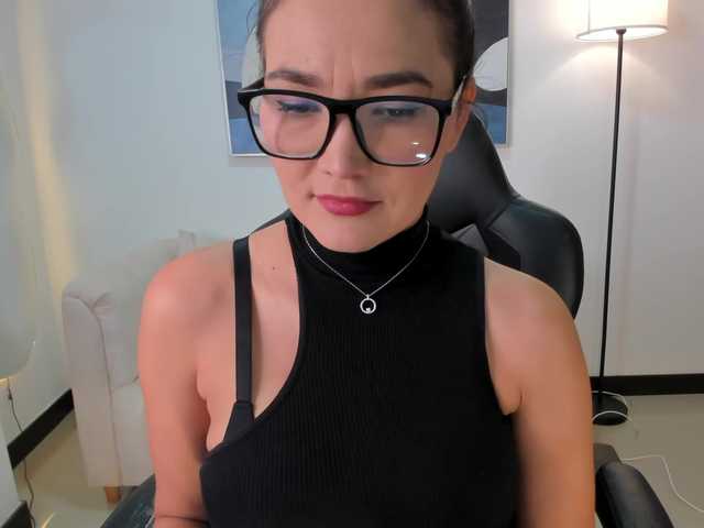 saraparkerr live cam on BongaCams