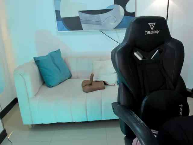 SaraParker webcam