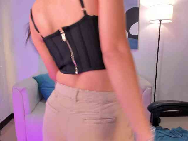 SaraParker webcam