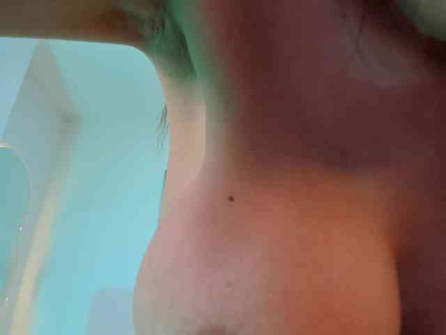SaraParker webcam