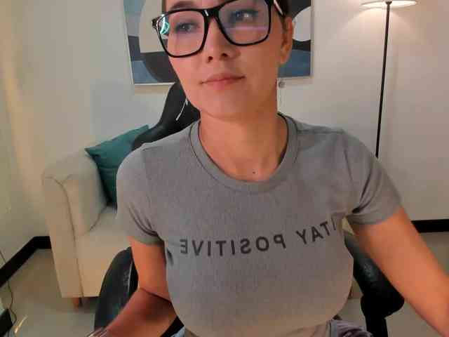 SaraParker webcam