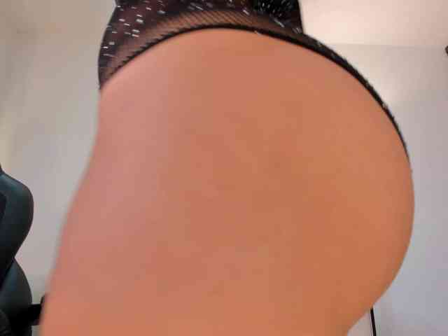 SaraParker webcam