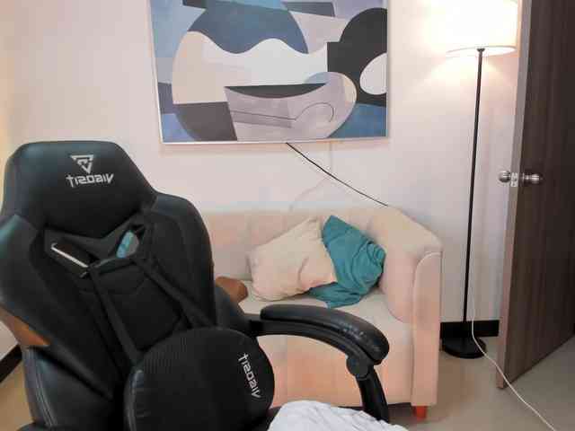SaraParker webcam