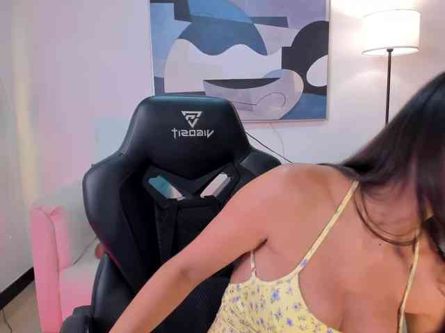 SaraParker webcam