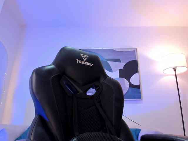 SaraParker webcam
