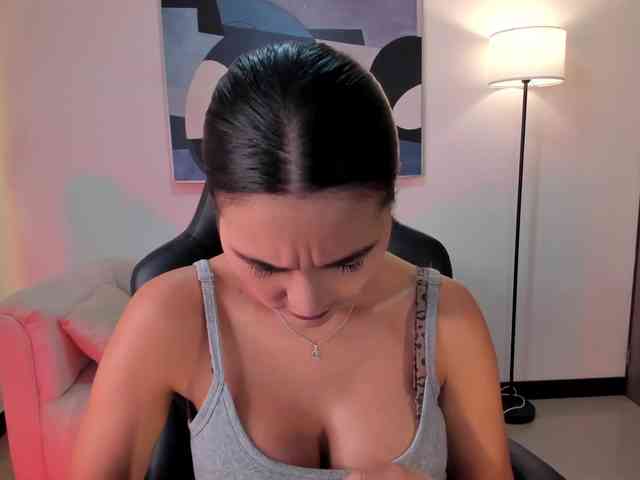 SaraParker webcam
