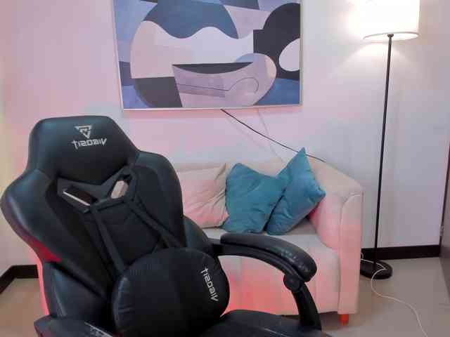 SaraParker webcam