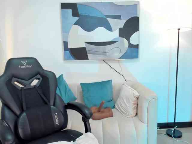 SaraParker webcam