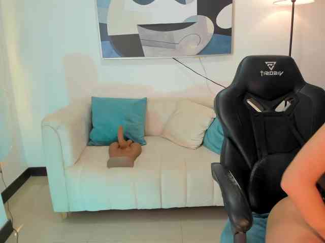 SaraParker webcam