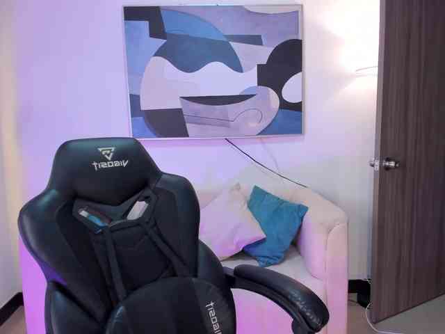 SaraParker webcam