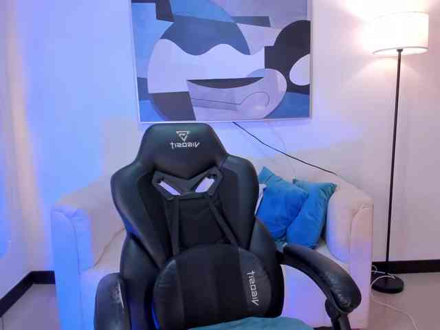 SaraParker webcam