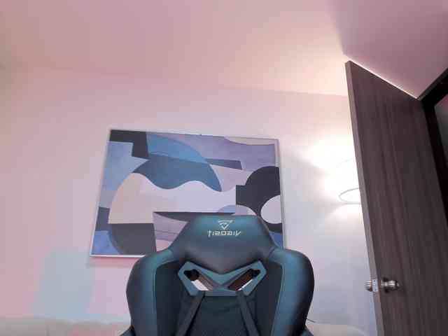 SaraParker webcam
