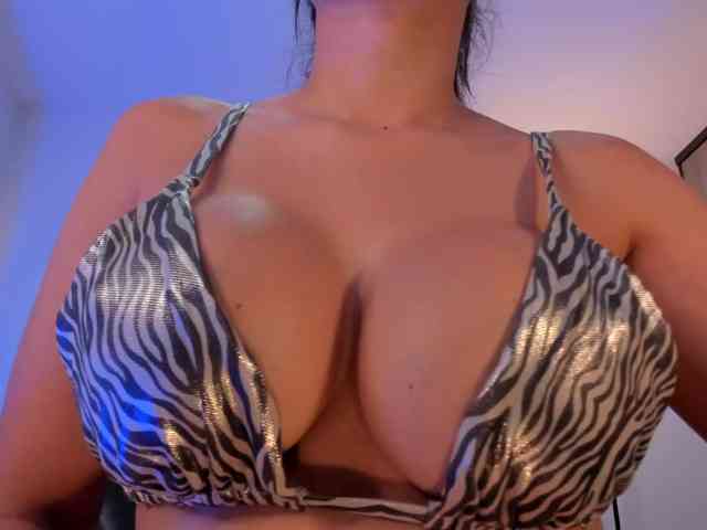 SaraParker webcam