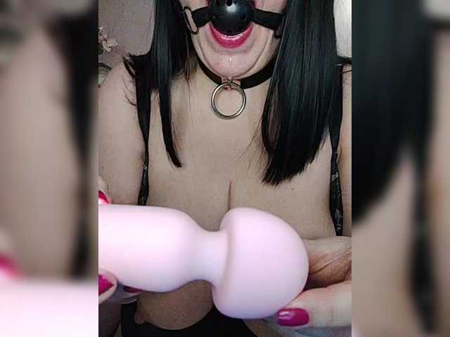 VikaBigSize