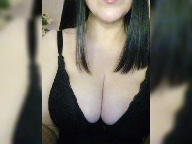 VikaBigSize live cam on BongaCams