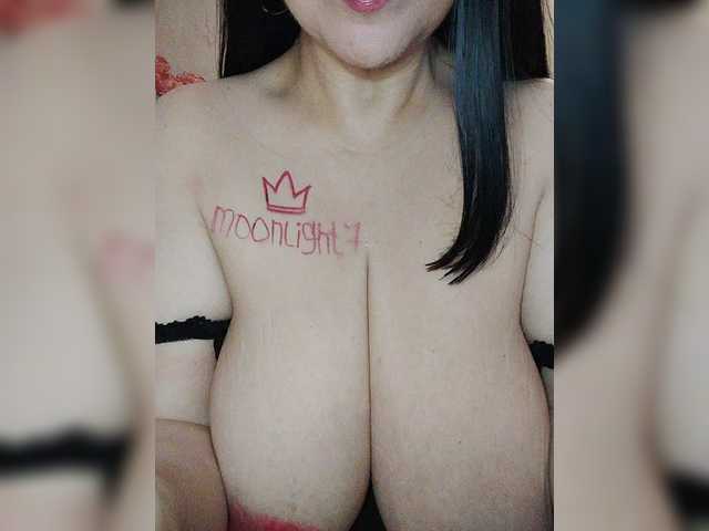 VikaBigSize live cam on BongaCams