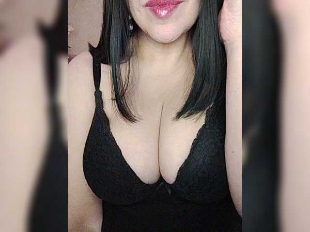 VikaBigSize live cam