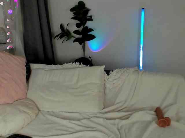 -Janice- Sex Cam Show