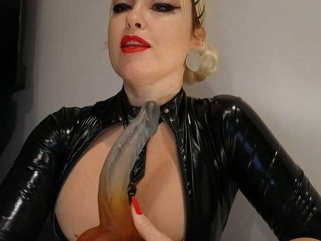 OhKatusha live cam on BongaCams