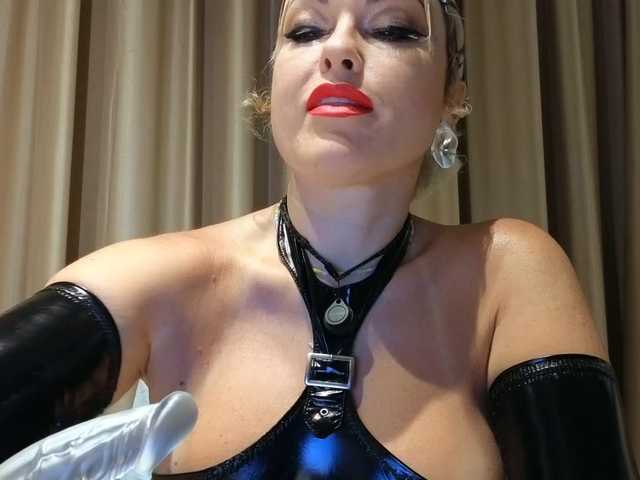 OhKatusha's BongaCams show and profile