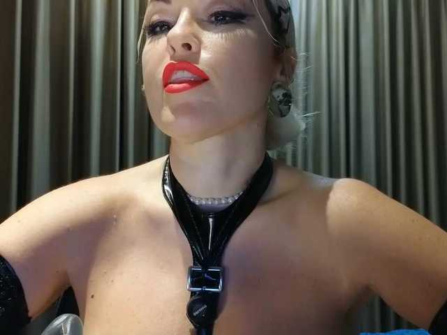 OhKatusha live cam on BongaCams