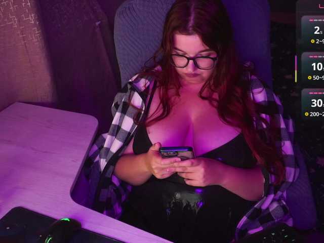 relyka live cam on BongaCams