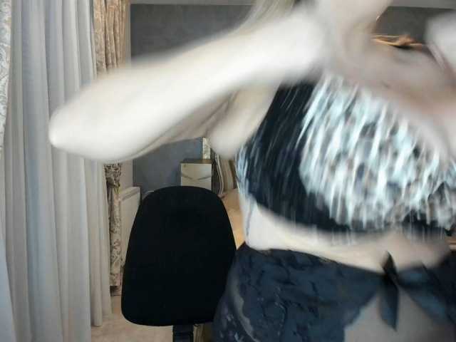 racel1112 live cam on BongaCams