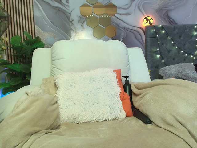 concubine2 live cam on BongaCams