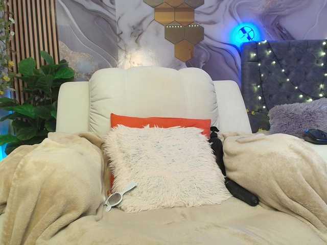 concubine2 live cam on BongaCams