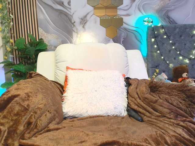 concubine2 live cam on BongaCams