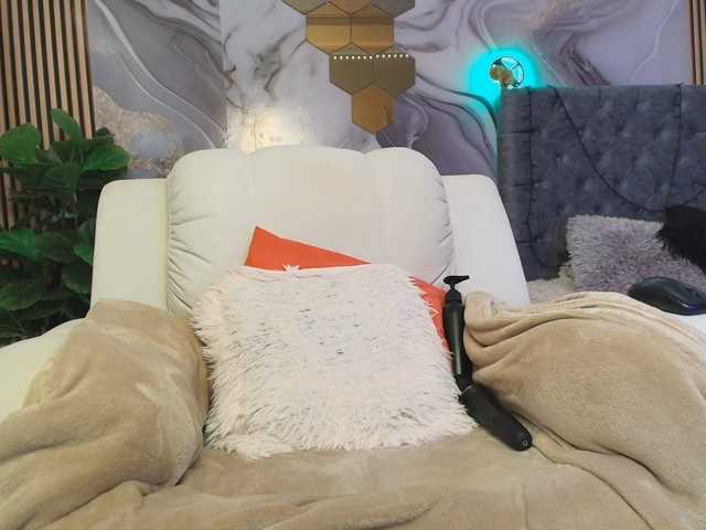 concubine2 live cam on BongaCams