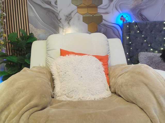 concubine2 live cam on BongaCams