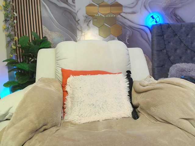 concubine2 live cam on BongaCams