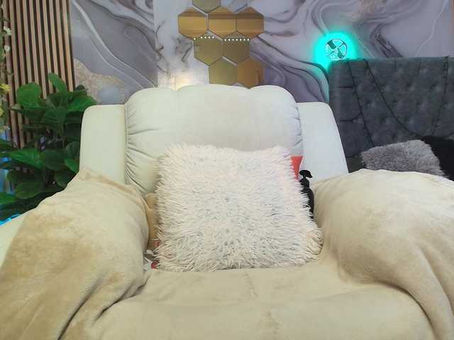 concubine2 live cam on BongaCams